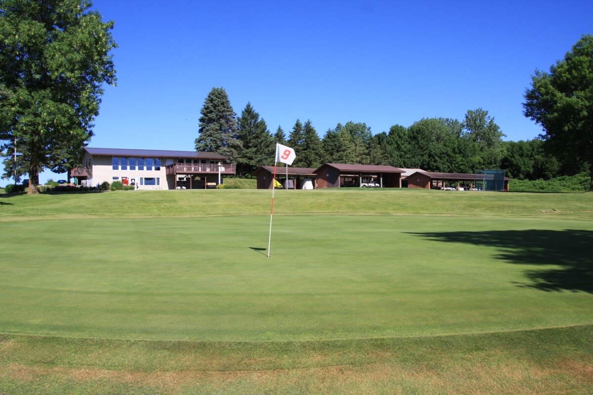 the green on hole 9